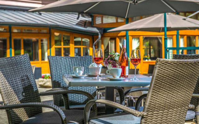 Corvin Hotel