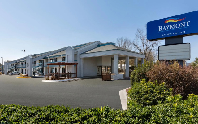 Baymont by Wyndham Wilmington