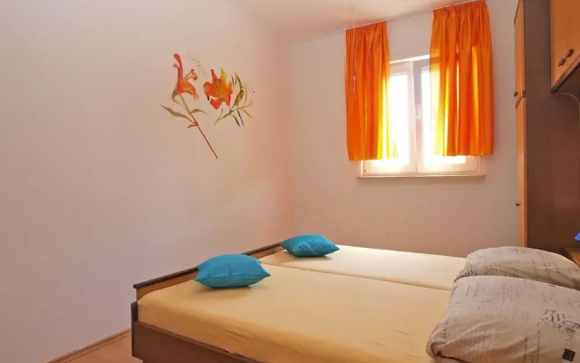 Apartment 1432