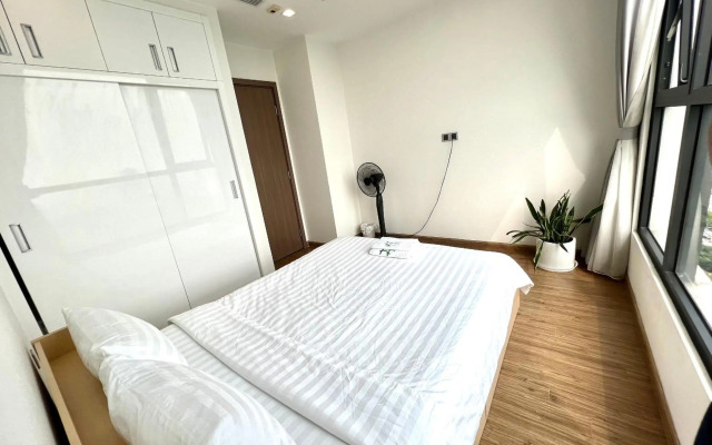 1 bedroom with twin bed in Vinhomes GreenBay Hanoi