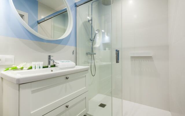 Spektrum Tower Apartments by Happy Stay