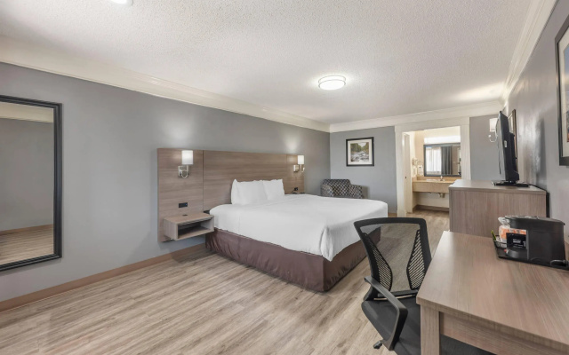 Quality Inn Near Lake Marble Falls