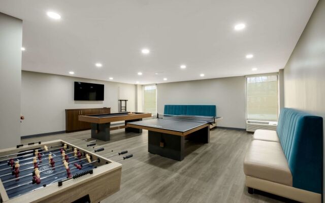 Hampton Inn by Hilton Philadelphia / Willow Grove