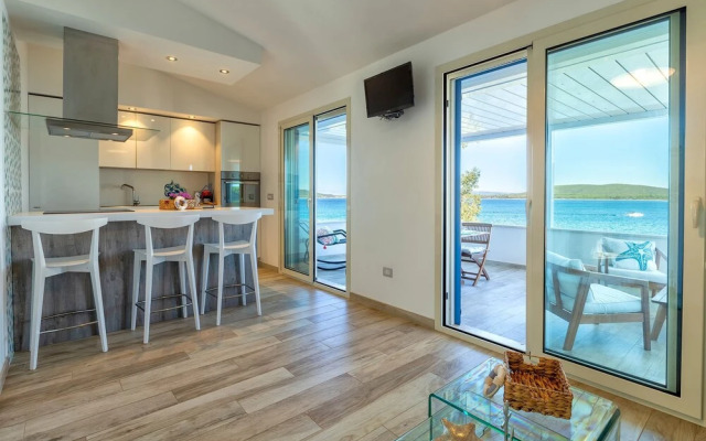 Sardinia Re - Porto Conte Bay Terrace