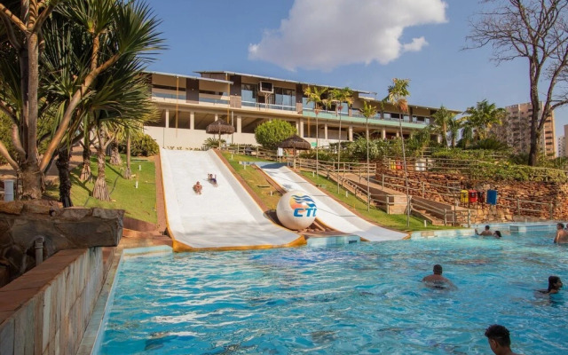 Golden Thermas Residence