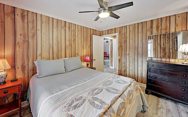 612sunny 2 Bedroom Home