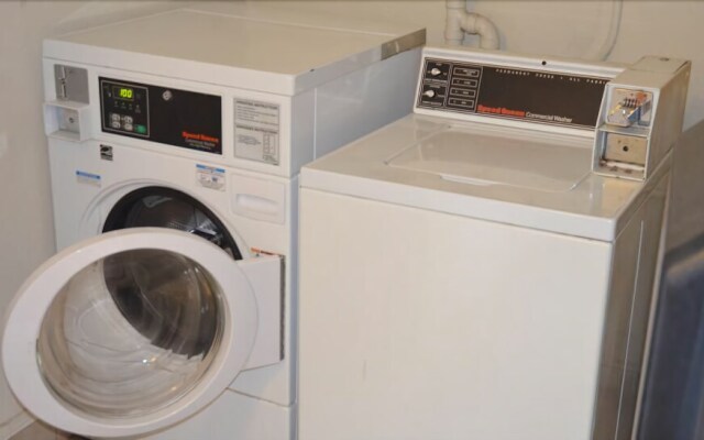 Knights Inn Memphis Airport