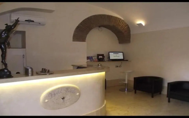 Hotel Elide