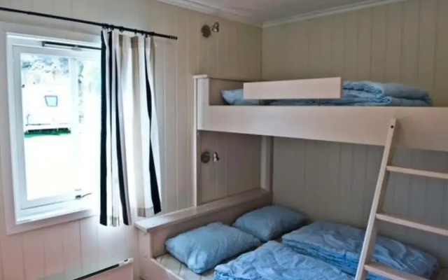 Spacious Holiday Home in Kinsarvik