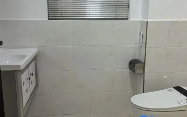 Lily Grocery Homestay (Taoxichuan Creative Plaza)