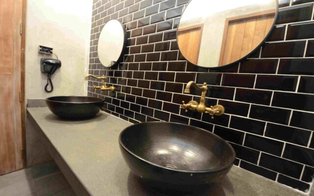 The Chic Lipe - Hostel