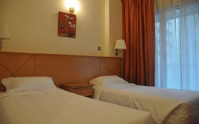 Royal Plaza Hotel Apartments