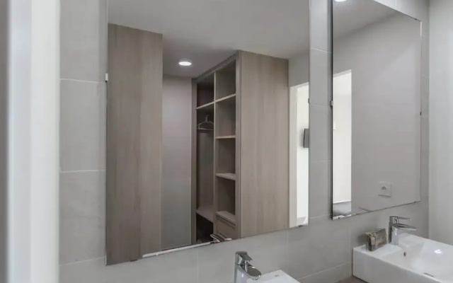 Flat Near Haraganes Beach