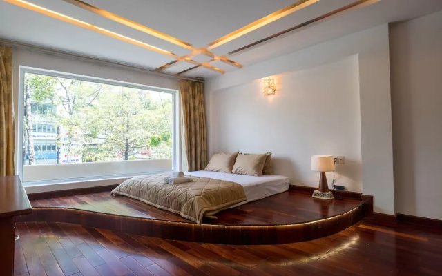 102sqm WOODEN APT with 2BR in Ben Thanh