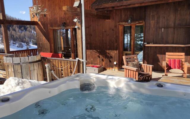 Atmospheric 14-person Chalet in Plagne 1800