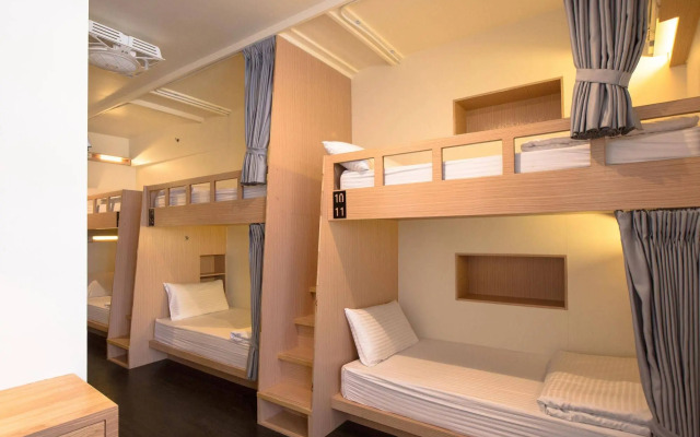 Fun Inn Taipei Hostel