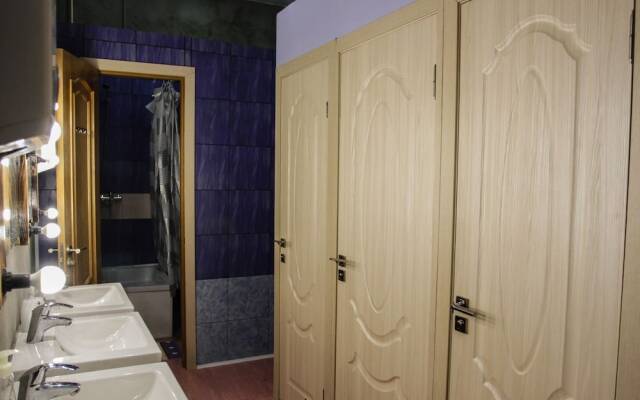 LoftWorld - Hostel