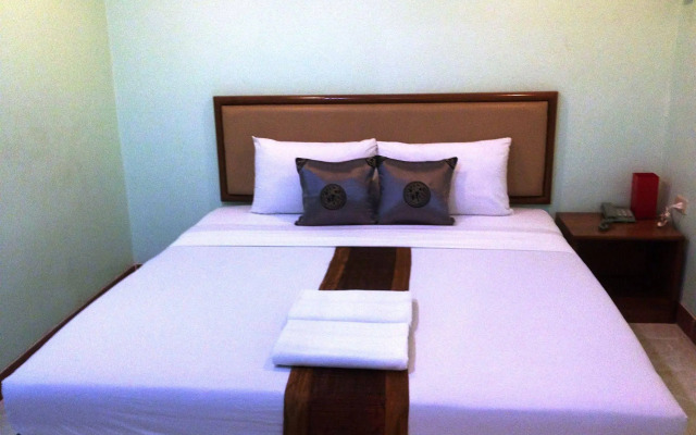 Siam Star Hotel