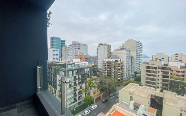 Liven in Miraflores by Wynwood House