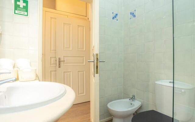 Liberdade 53 by Rent4all