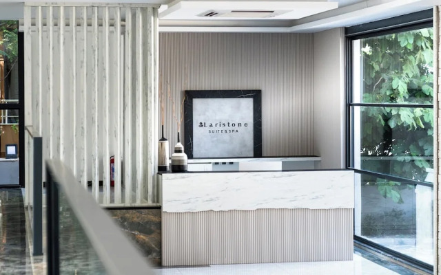 Laristone Suite Spa Hotel