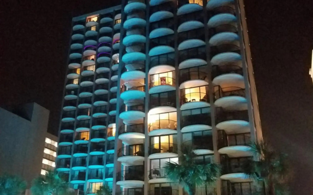 Palms Resort