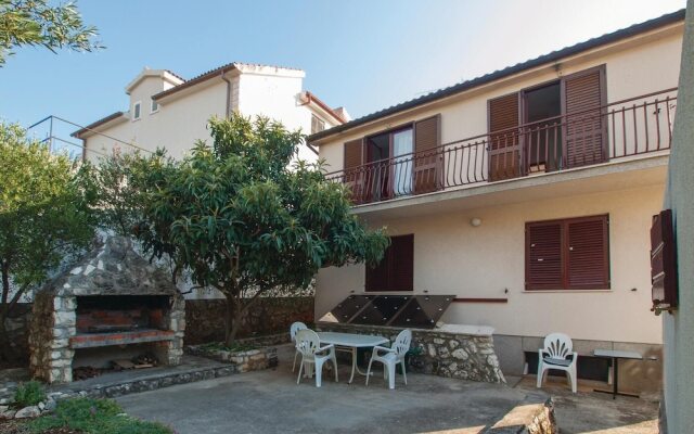 Awesome Home in Sibenik With Wifi and 3 Bedrooms