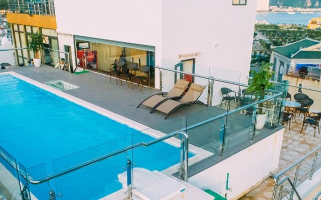 A25 Hotel - Bai Chay Ha Long