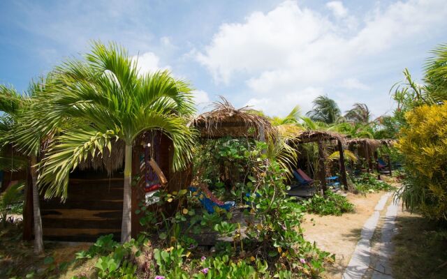 Eco Hostal Mahahual