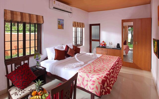 Saro Lake County Hotel