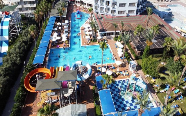Caretta Beach Hotel