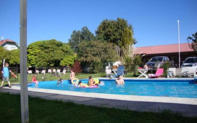 Hostal y Cabañas Lagune Club