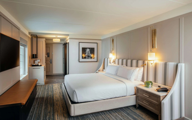 Somerset Hills Hotel, Tapestry Collection by Hilton