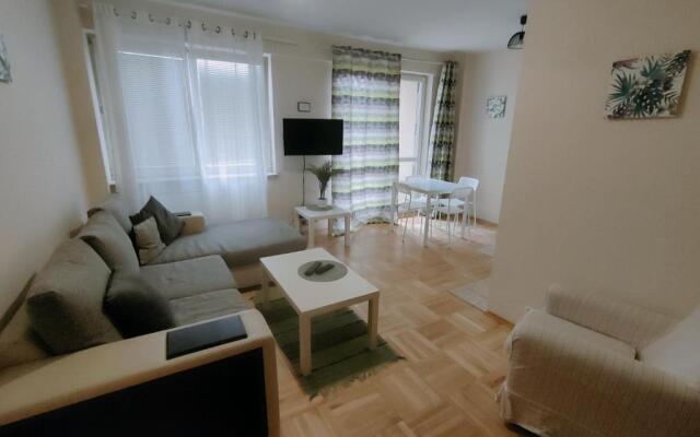 Green Kabaty Apartment 2