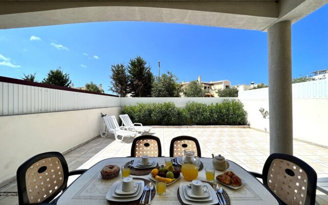 Pêra Brightness Villa by Homing