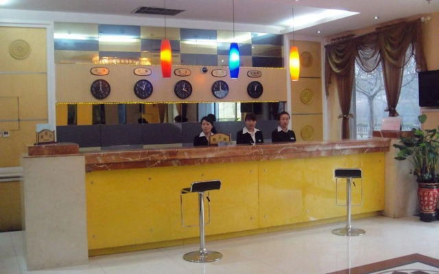 Chezhiyou Express Hotel (Xi'an Yongxingfang Chaoyangmen Subway Station)