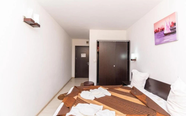 Hotel Azur