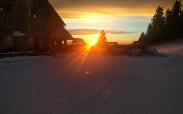 Gostišce In Penzion Stari Vrh