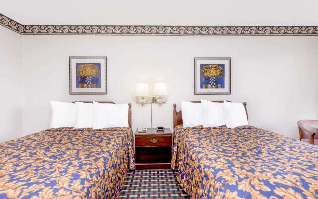 Howard Johnson by Wyndham Perry GA