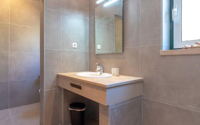 Luxury Villa in Albufeira With Heated Private Pool