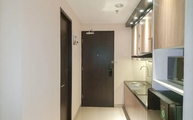Elegant And Comfortable Studio Patraland Amarta Apartment