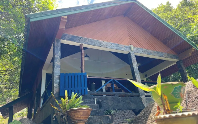 Kawarin Secret Hut Hotel and Resort