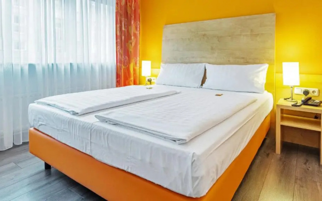 NP Hotel Wallis