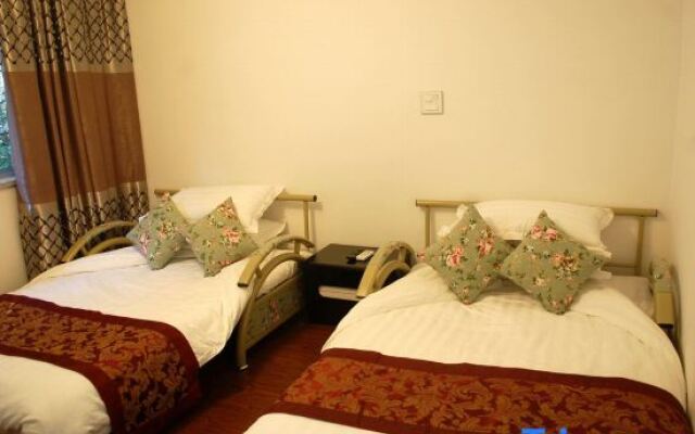 Yandangshan Longqiu Hostel