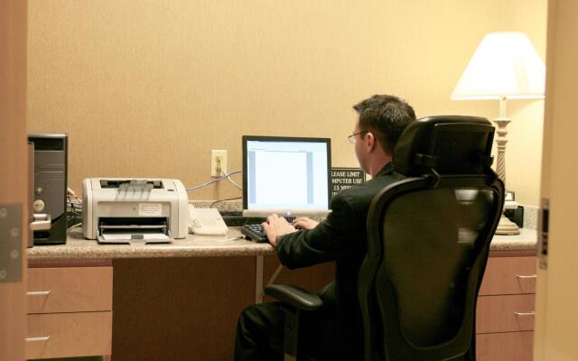 Hampton Inn & Suites Bremerton