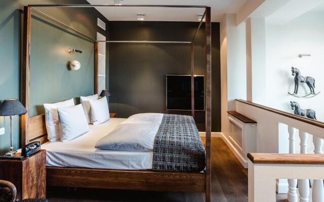 Nimb Hotel