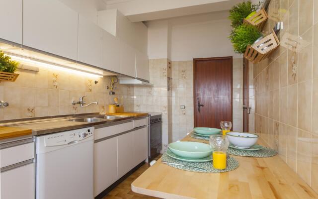 B43 - Spotless Seaview Apartment