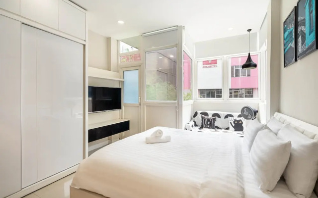 WE HOME Ton That Tung