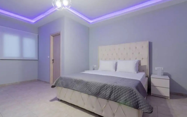 Nimar Luxury Villa - Private Swimming Pool
