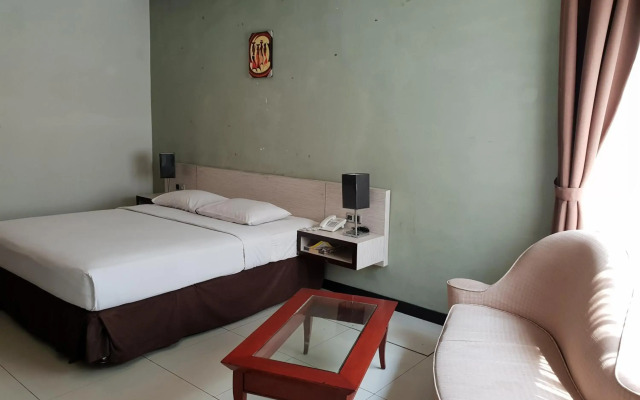 N3 Hotel Zainul Arifin